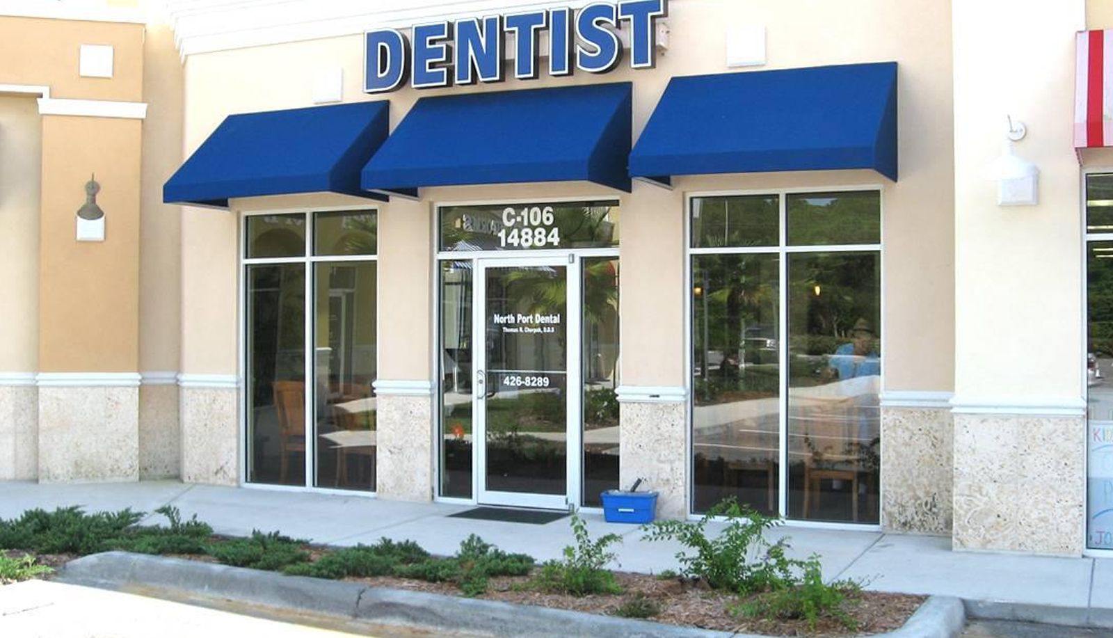 Northport Dental Office Entrance